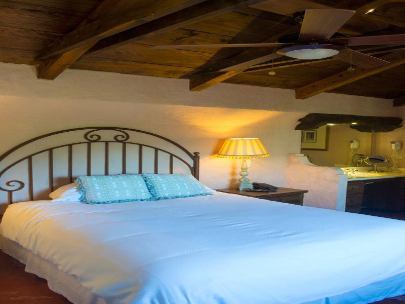 Hotel Lo De Bernal Antigua Kültér fotó