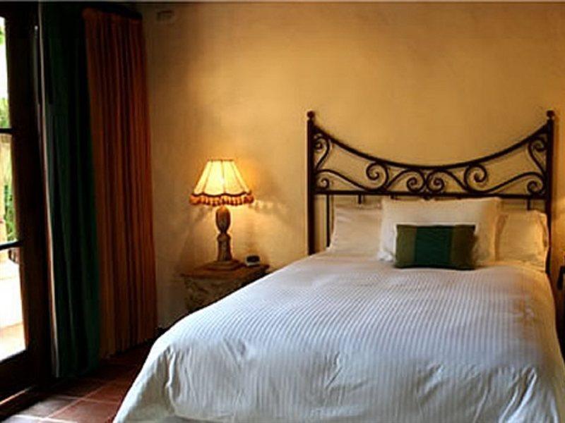 Hotel Lo De Bernal Antigua Kültér fotó