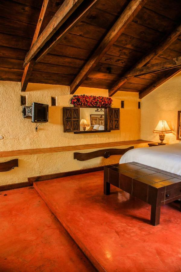 Hotel Lo De Bernal Antigua Kültér fotó